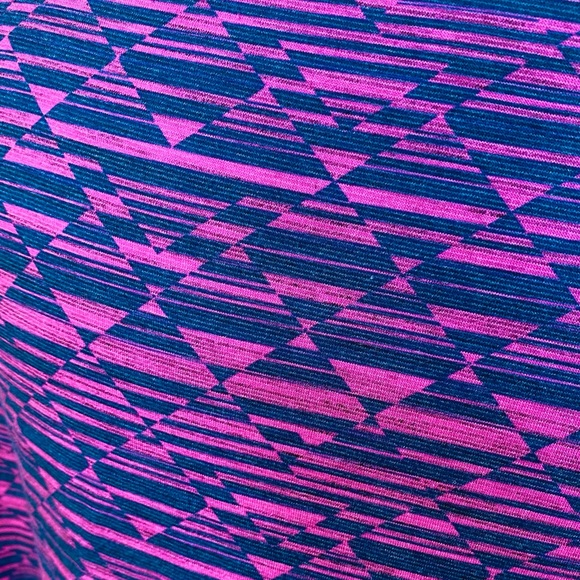 EUC LuLaRoe Irma tunic, XL - Picture 9 of 13